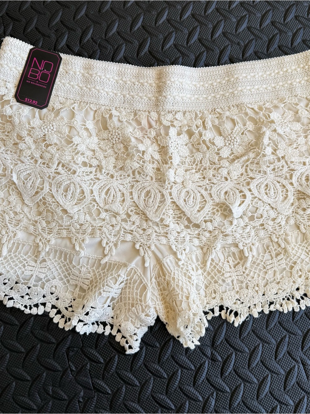 No Boundaries Cream Crochet Lace Shorts - Picture 4 of 4